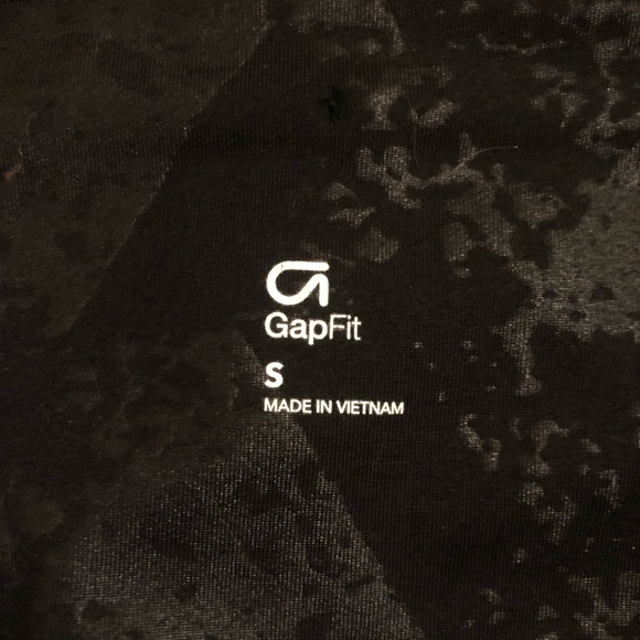 Gap Fit Black Pattened Workout Leggings - Picture 2 of 5